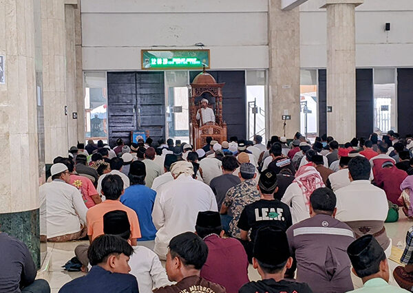 Khutbah Jumat - Tips Menggapai Hidup Berkah