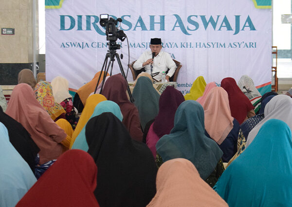 Dirosah Aswaja - Shalat Tarawih Nabi Muhammad SAW